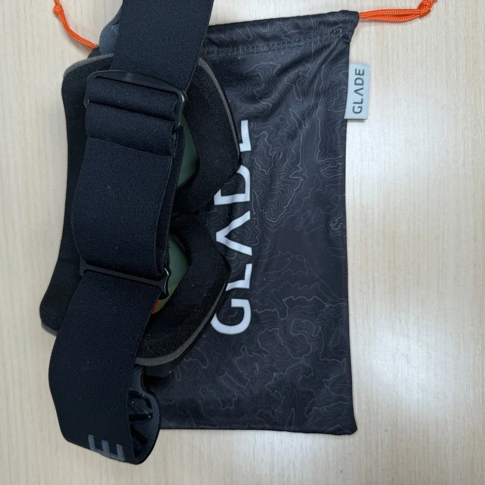 Glade new never